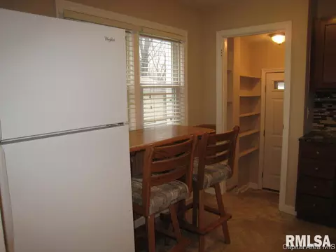 3315 S 5th St, Springfield, IL 62703 photo 7
