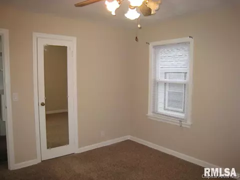 3315 S 5th St, Springfield, IL 62703 photo 13