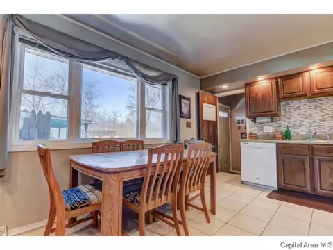 1355 Crestview Dr, Springfield, IL 62702 photo 12