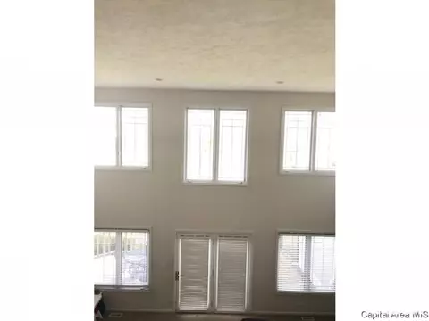 3111 Spring Mill Dr, Springfield, IL 62704 photo 7