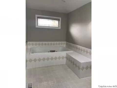3111 Spring Mill Dr, Springfield, IL 62704 photo 13
