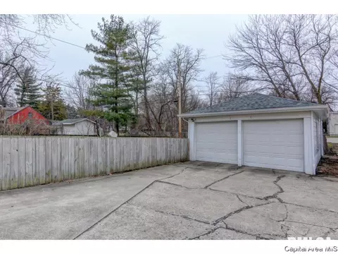 1433 N 3rd, Springfield, IL 62702 photo 27