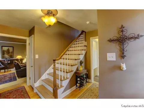 2023 Bates, Springfield, IL 62704 photo 3