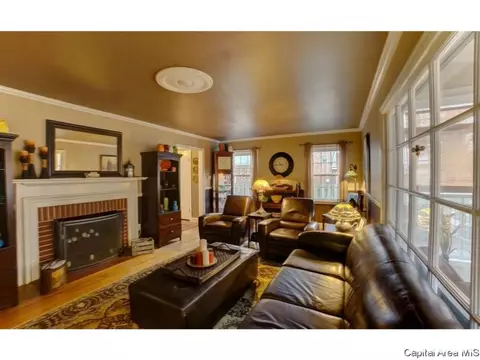 2023 Bates, Springfield, IL 62704 photo 5