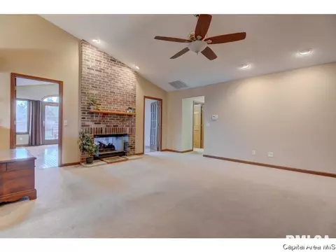 3500 Aberdeen Ct, Springfield, IL 62704 photo 10