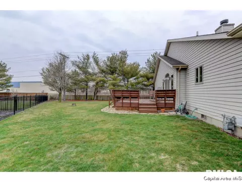 3500 Aberdeen Ct, Springfield, IL 62704 photo 4