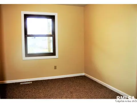 2633 S 9th, Springfield, IL 62703 photo 9