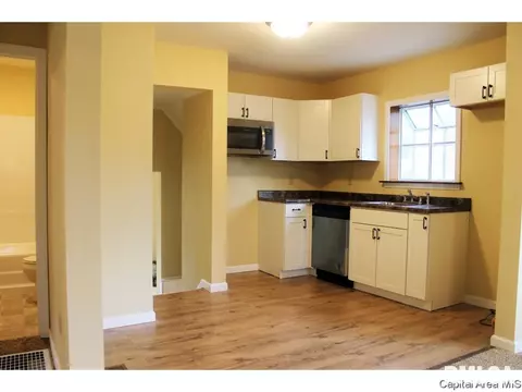 2633 S 9th, Springfield, IL 62703 photo 4