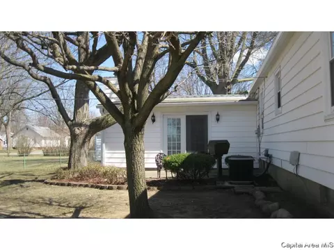 1711 W Jerome Ave, Springfield, IL 62704 photo 3