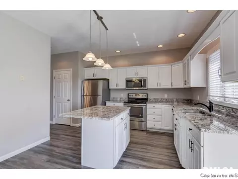 4636 Svenson, Springfield, IL 62711 photo 7