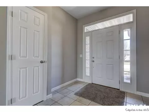 4636 Svenson, Springfield, IL 62711 photo 2