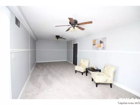 1548 W Washington St, Springfield, IL 62702 photo 10