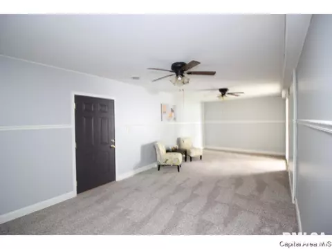1548 W Washington St, Springfield, IL 62702 photo 12