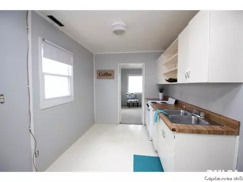 1548 W Washington St, Springfield, IL 62702 photo 17