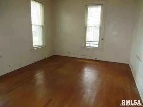 608 S Douglas, Springfield, IL 62704 photo 10