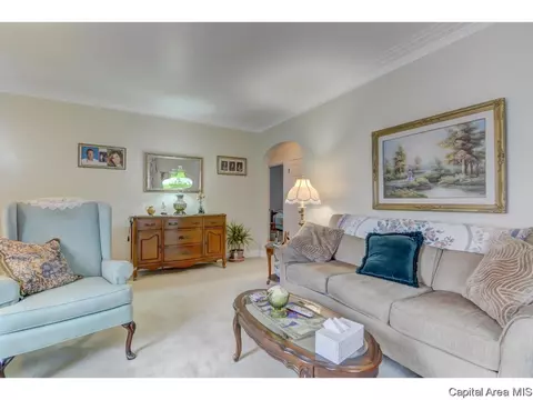 2124 N 6th St, Springfield, IL 62702 photo 4