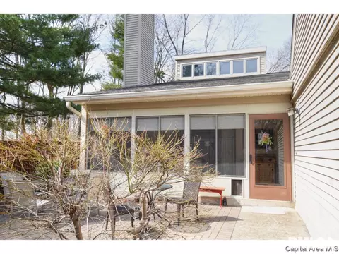 76 Country Pl, Springfield, IL 62703 photo 1