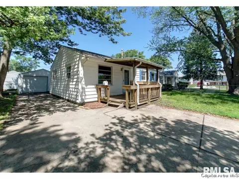 3 Melody Ln, Springfield, IL 62702 photo 4