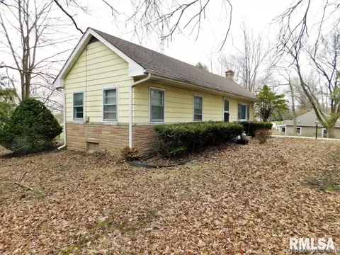 213 W Ebony St, Thayer, IL 62689 photo 13