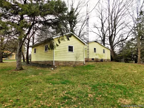 213 W Ebony St, Thayer, IL 62689 photo 14
