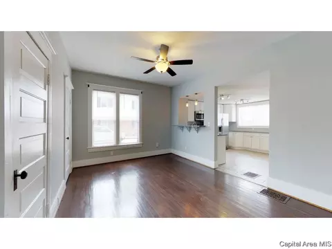 1240 W Governor, Springfield, IL 62704 photo 13
