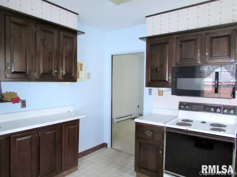 76 W Fairview, Springfield, IL 62711 photo 8