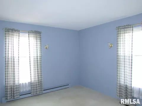 76 W Fairview, Springfield, IL 62711 photo 10