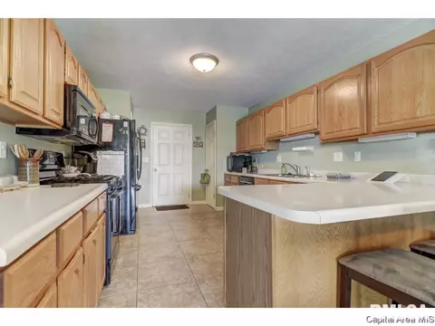 116 Verona Dr, Springfield, IL 62703 photo 9