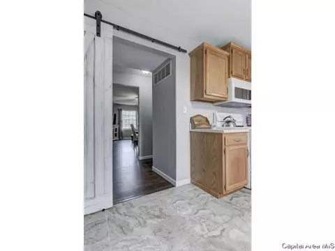 4209 Pickfair Rd, Springfield, IL 62703 photo 9