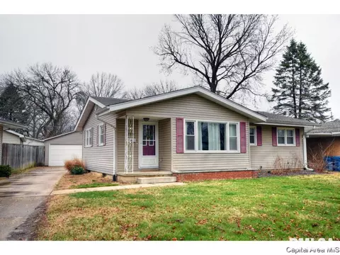 2305 Eastview Dr, Springfield, IL 62702 photo 1