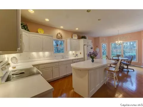 4008 Surry Place Ln, Springfield, IL 62711 photo 9