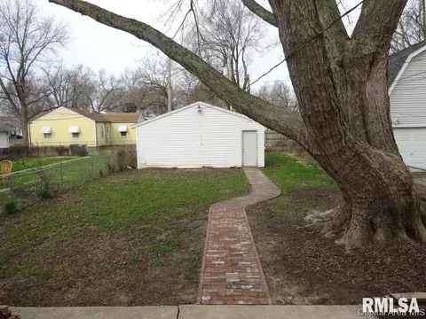 1845 S 13th St, Springfield, IL 62703 photo 29