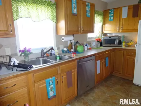 1845 S 13th St, Springfield, IL 62703 photo 16