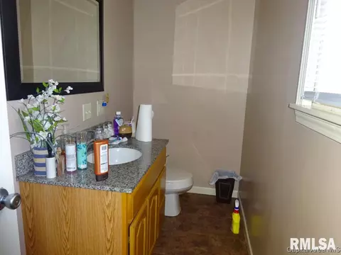 1845 S 13th St, Springfield, IL 62703 photo 17