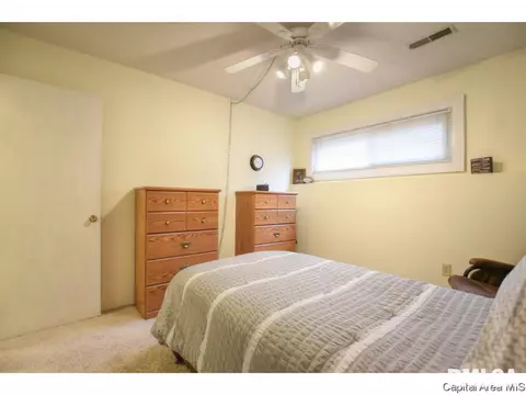 2005 Croydon Dr, Springfield, IL 62703 photo 18
