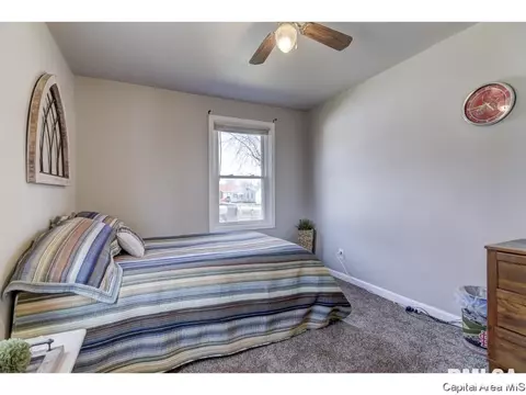 2131 E Hood St, Springfield, IL 62703 photo 14
