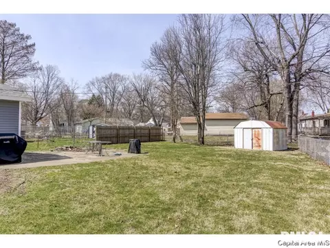 2131 E Hood St, Springfield, IL 62703 photo 21