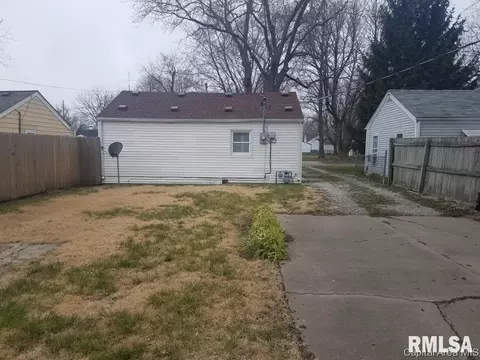 1716 N 20th St, Springfield, IL 62702 photo 11