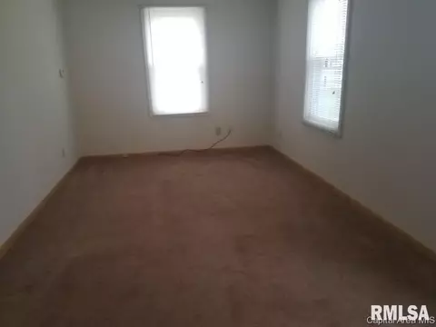1716 N 20th St, Springfield, IL 62702 photo 2