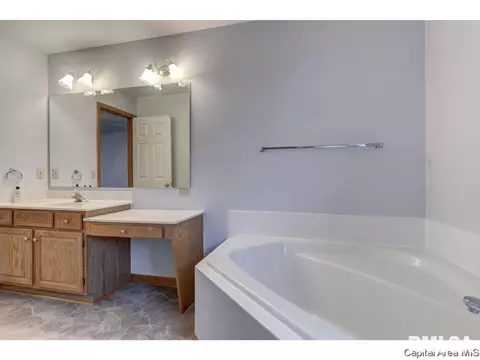 1413 Azalea Ct, Springfield, IL 62712 photo 20