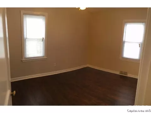 6 W Grand Ct, Springfield, IL 62704 photo 4
