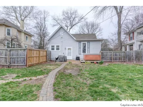 616 S Douglas Ave, Springfield, IL 62704 photo 7