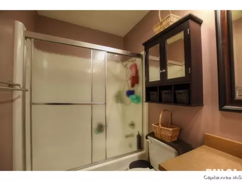 305 Astoria Rd, Springfield, IL 62704 photo 22