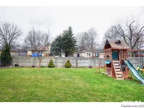 305 Astoria Rd, Springfield, IL 62704 photo 34
