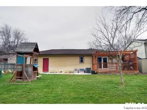 305 Astoria Rd, Springfield, IL 62704 photo 30