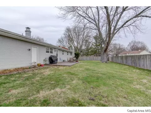 2315 Montclair, Springfield, IL 62704 photo 32