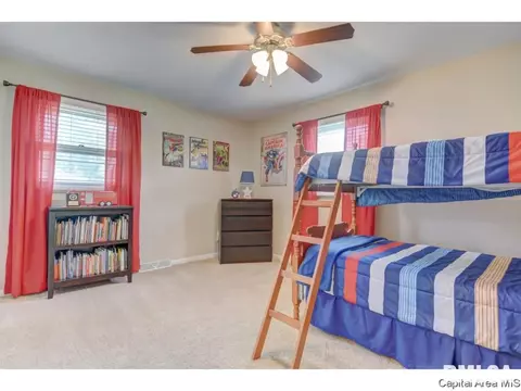 2315 Montclair, Springfield, IL 62704 photo 14