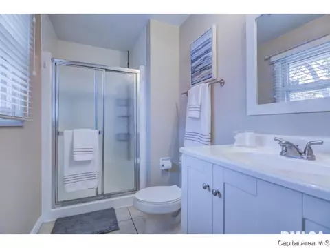 2315 Montclair, Springfield, IL 62704 photo 23
