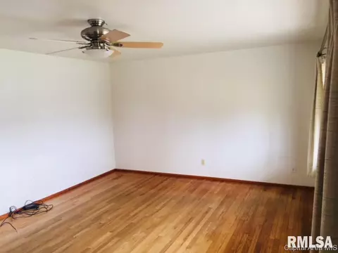 4437 Laverna Rd, Springfield, IL 62707 photo 4