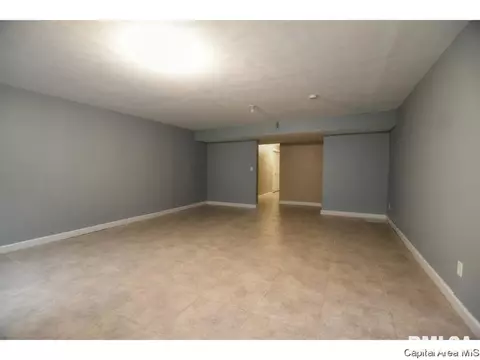 6404 Twelve Oaks Ct, Springfield, IL 62712 photo 33